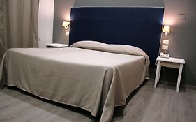 Hotel Magenta